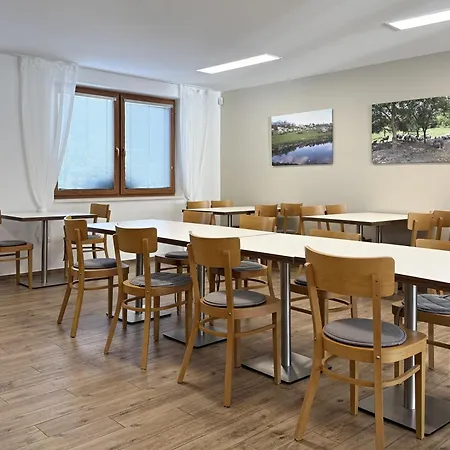 Na Zelenem Statku 게스트하우스 4*