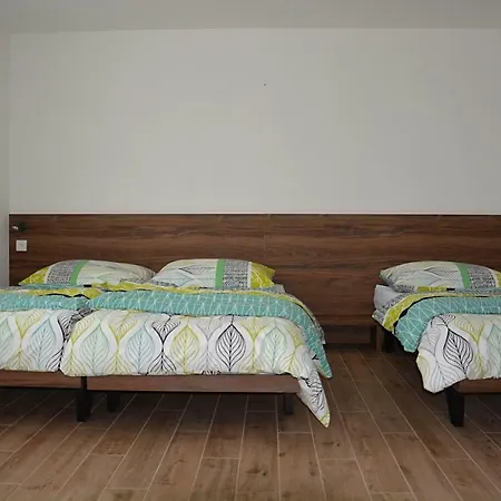 Na Zelenem Statku Guest house 4*