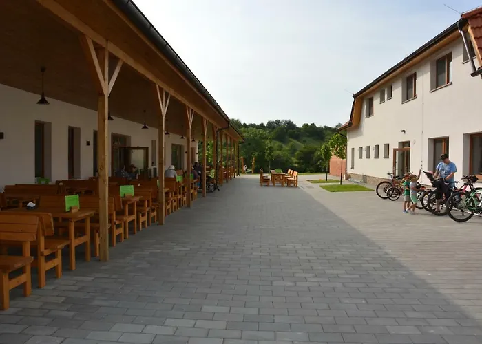 Na Zelenem Statku Rasovice (South Moravian)